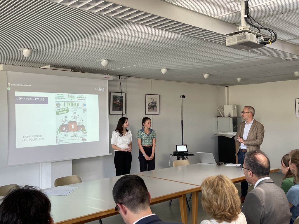 Remise des prix du concours "Faites la Une !" | Académie de Rennes