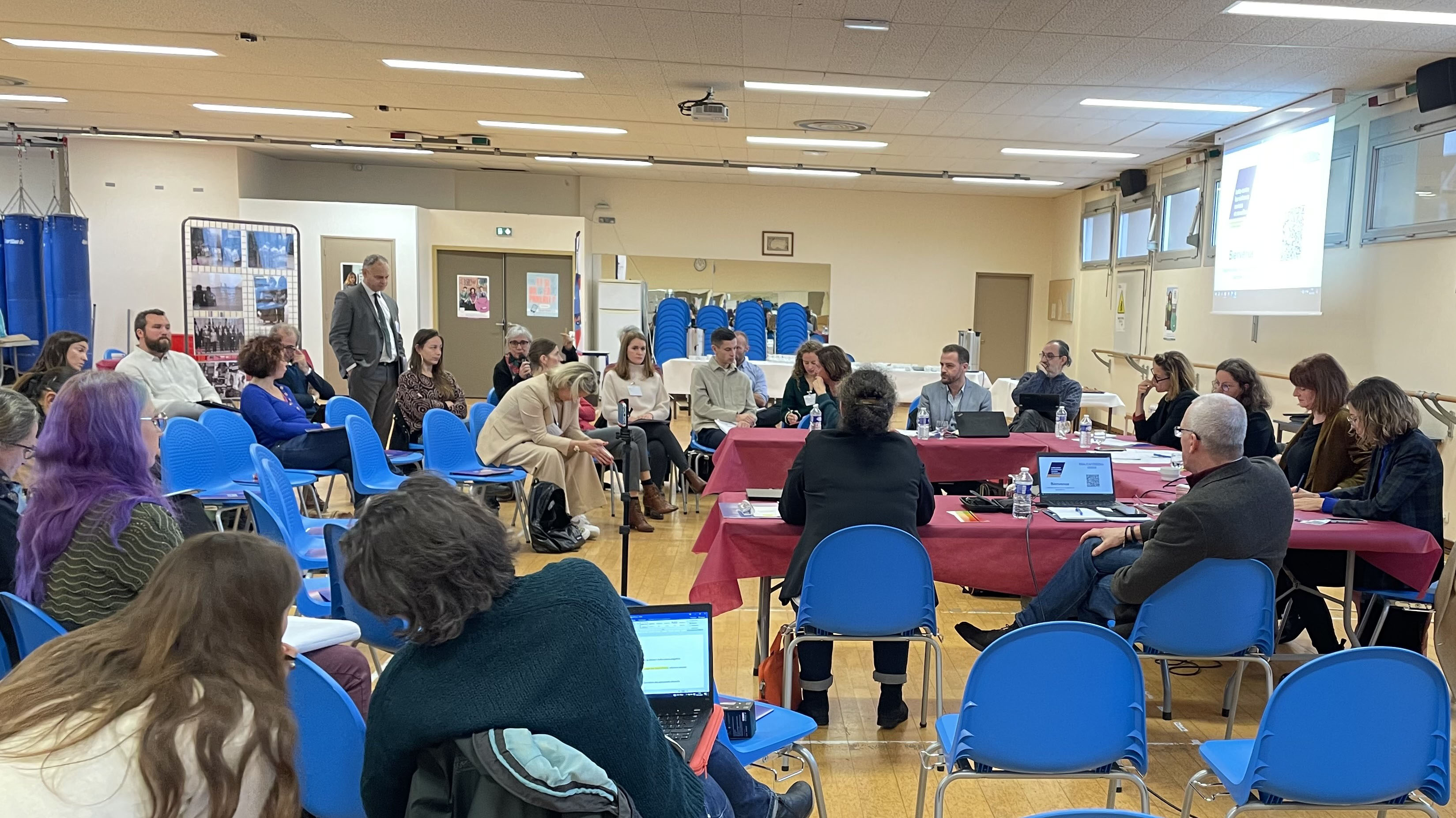 Table ronde organisée par la DRAJES sur l'égalité fille-garçon et la lutte contre les violences sexistes et sexuelles