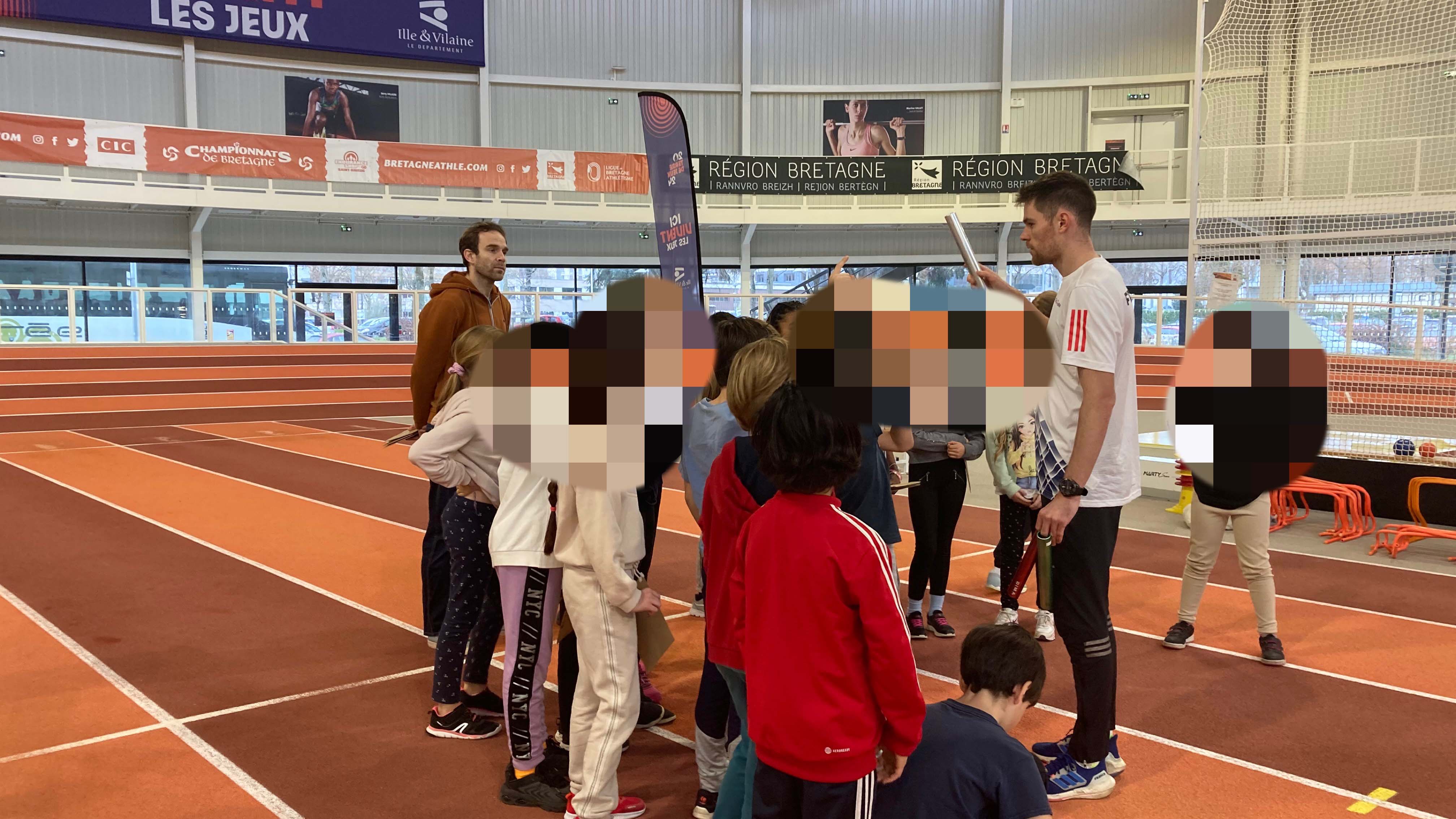 Rencontre avec Victor Coroller pour les élèves de CM1 de l'école Oscar Leroux de Rennes