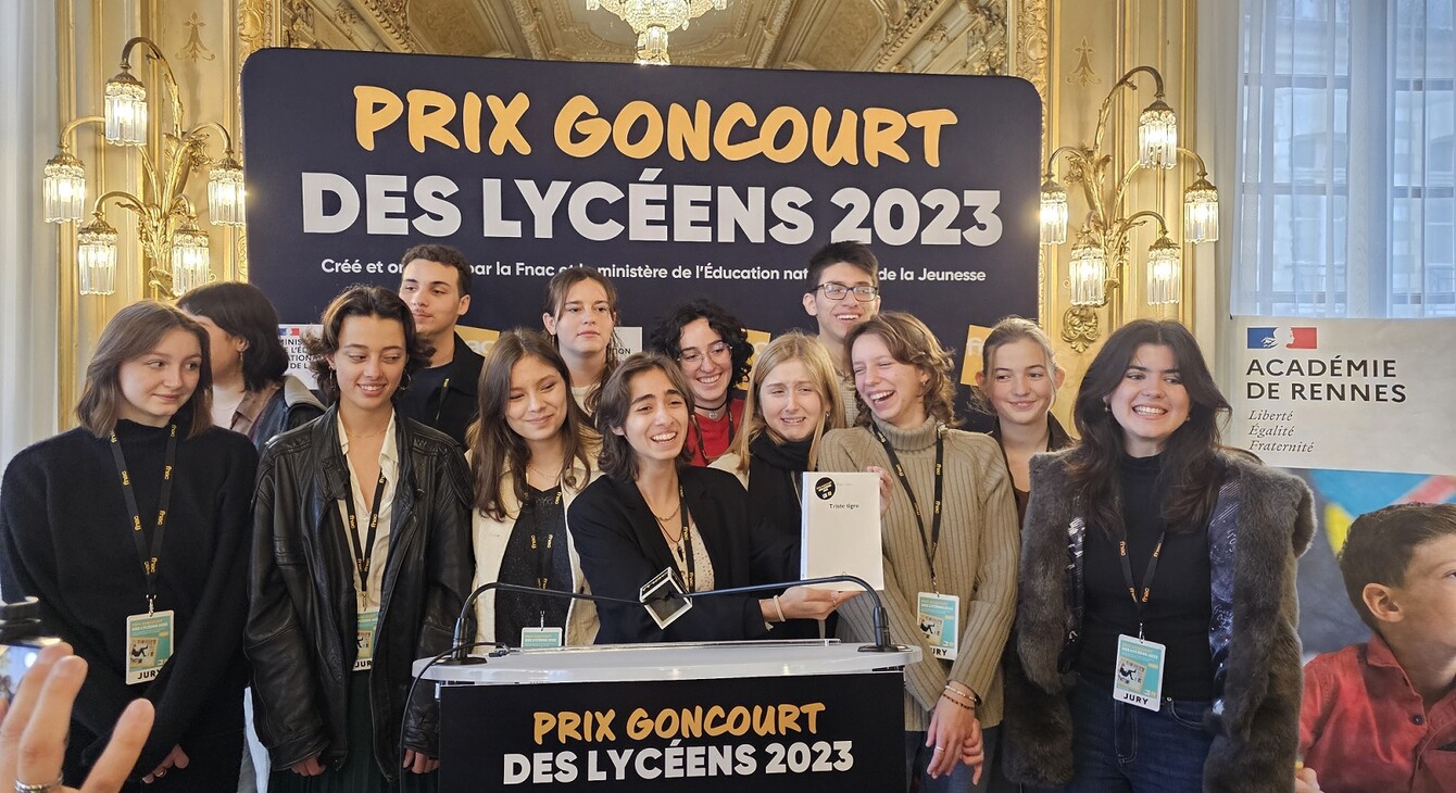 Le jury proclame Triste Tigre de Neige Sinno comme vainqueur du Goncourt des lycéens 2023