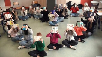 Lecture en coeur au lycée Maupertuis